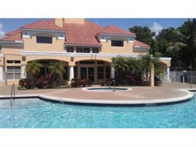 Foto del edificio - 2405 NW 33rd St