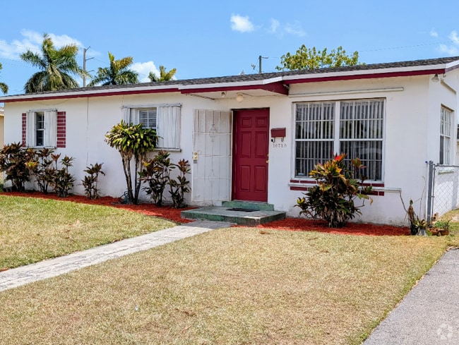 Building Photo - 10710 SW 147th St