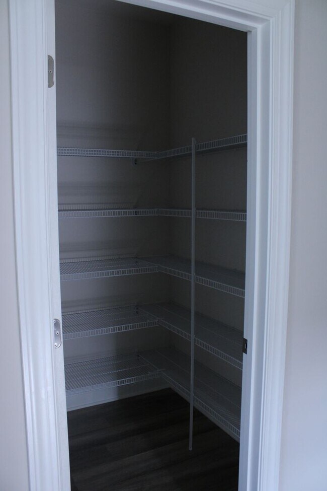 Foto del edificio - 4847 Jamestown Dr NW