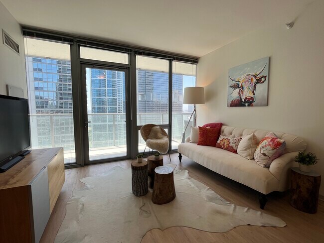 Foto del edificio - 180 N Field Blvd