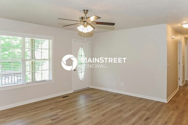Building Photo - 4 Bedroom Pet-Friendly Home in ATHENS, AL with Main Street Renewal