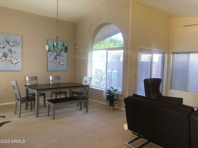 Building Photo - BEAUTIFUL NORTH PHX RENTAL PRIVATE POOL