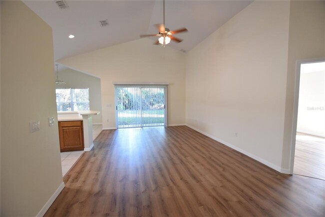 Foto del edificio - 2854 Doe Run Trail