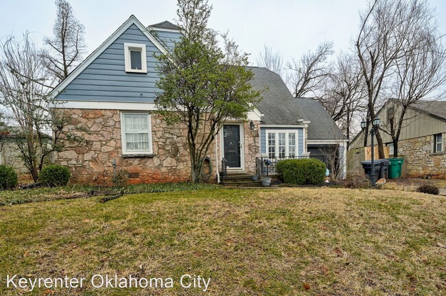 Foto del edificio - 3 br, 3 bath House - 612 NW 37th St