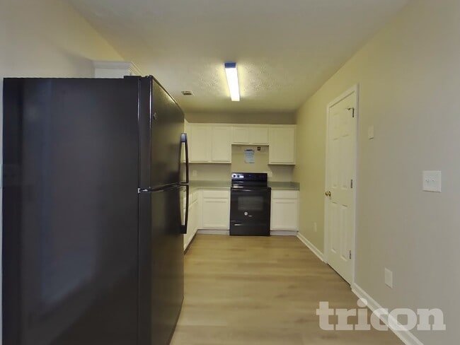 Foto del edificio - 1436 Little Creek Dr