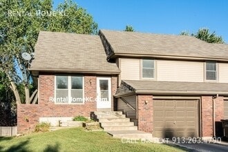 Building Photo - 1616 E Elm St