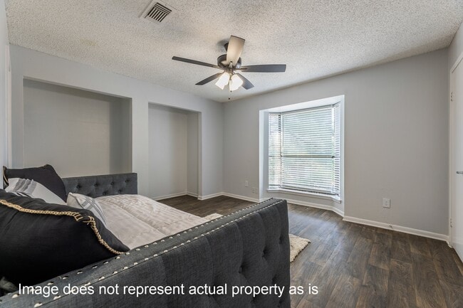 Building Photo - 1918 Place Rebecca Ln