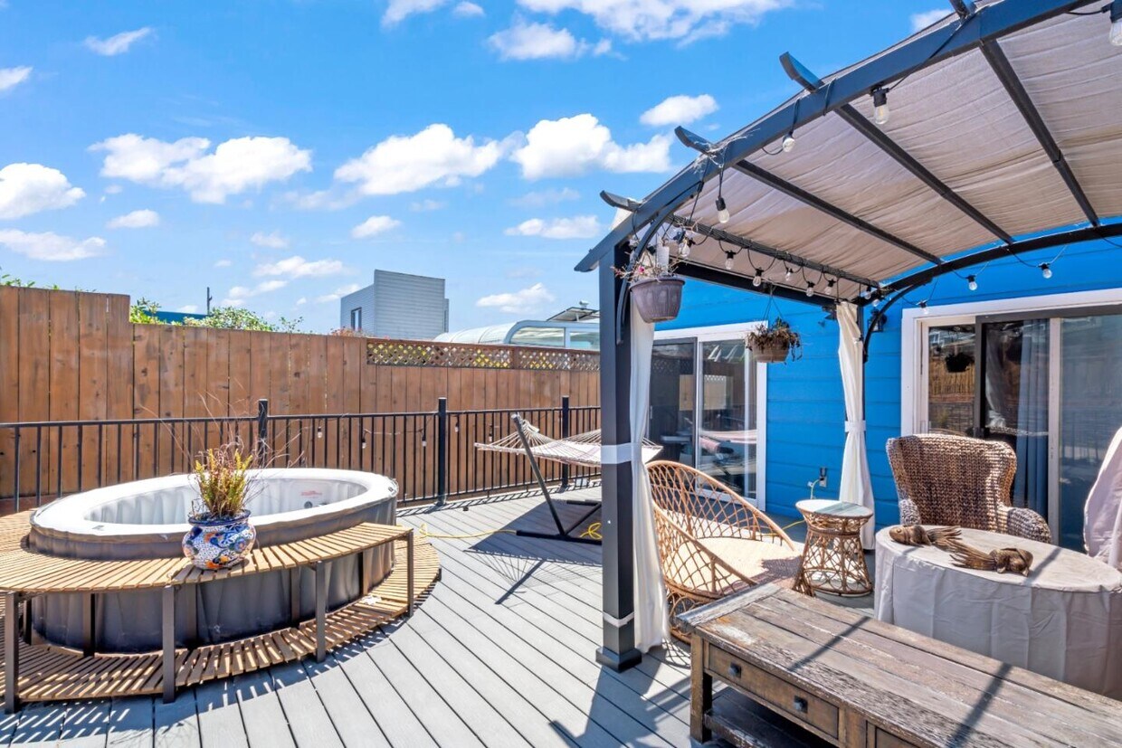 Foto principal - 2166 45th Ave