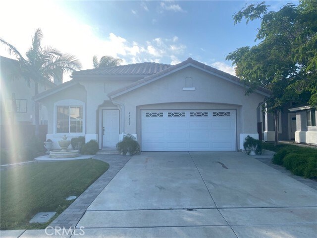 Primary Photo - 41823 Vardon Dr