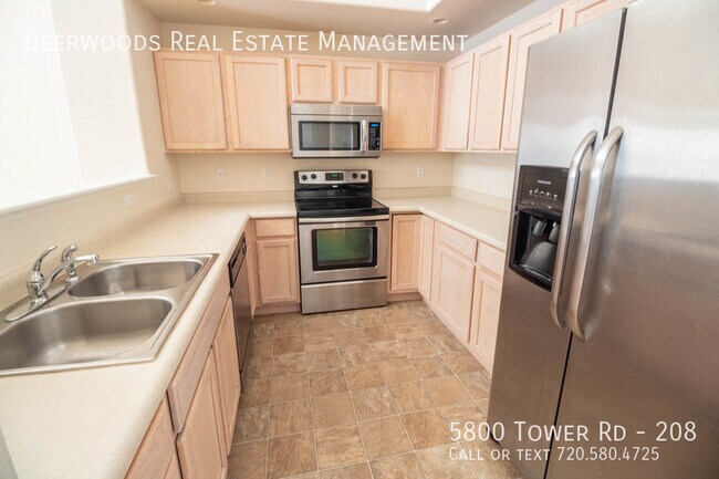 Foto del edificio - 5800 Tower Rd