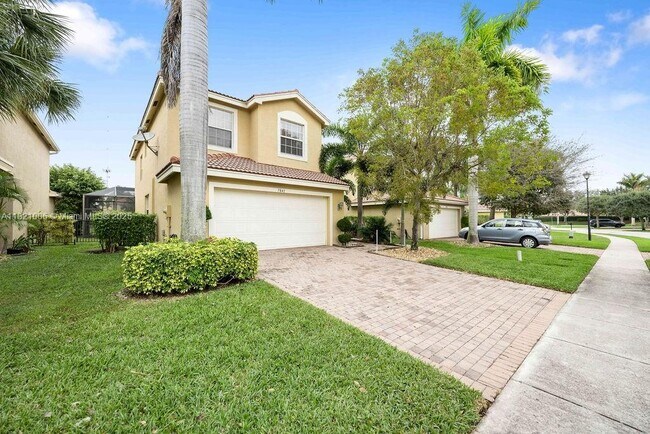 Foto del edificio - 7841 Jewelwood Dr