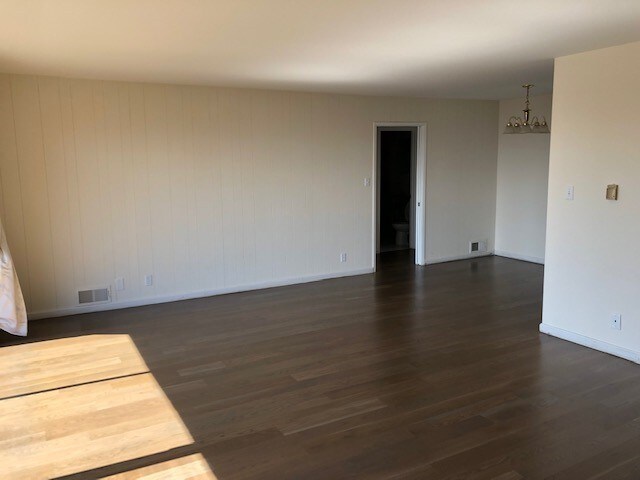 Primary Photo - Spacious Remodeled Twin Peaks 1 Bedroom