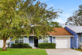 Building Photo - 11425 John Dory Way