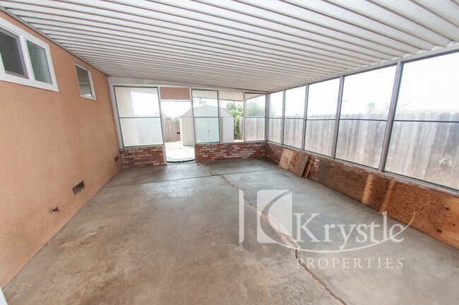 Building Photo - 455 Wilshire Ave