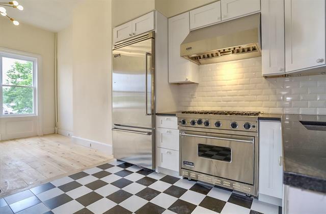 Kitchen with Viking appliances - 929 Garden St