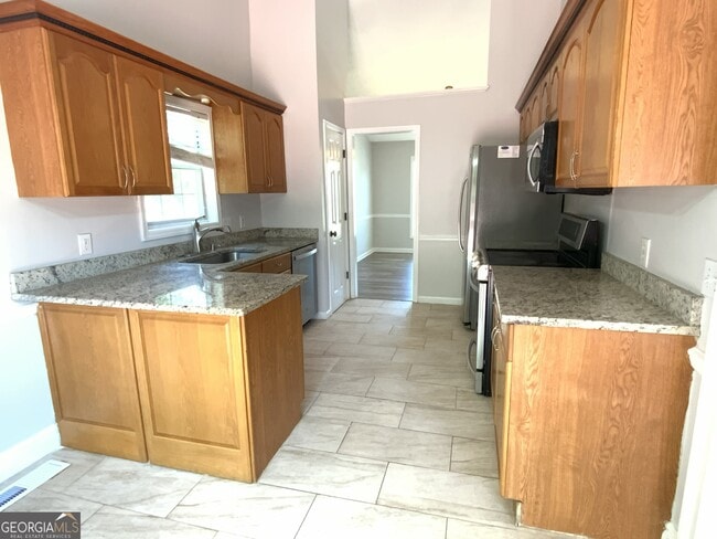 Building Photo - 5600 Sugar Crossing Dr