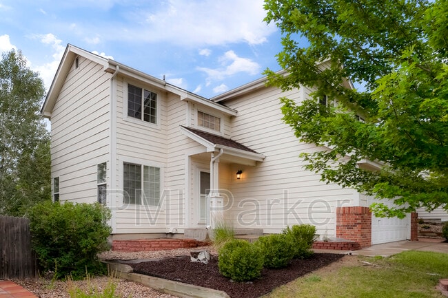 Building Photo - 8374 Bed Straw St