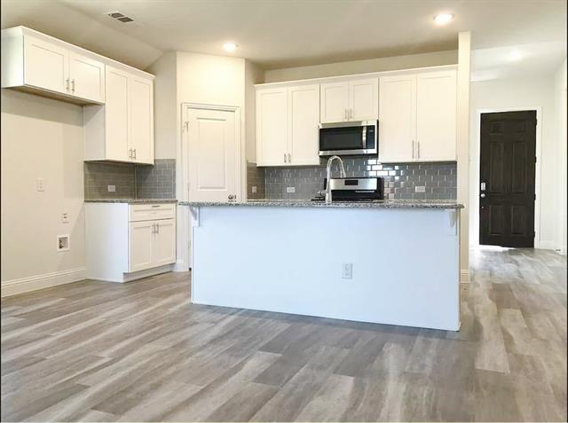 Building Photo - 3817 Bennett Trail