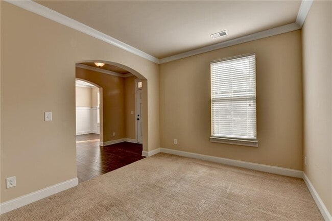 Foto del edificio - 2930 Blake Towers Ln
