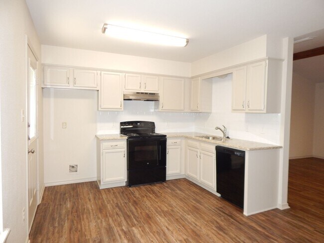 Foto del edificio - Whitehouse ISD! Lovely 3 Bedroom, 2 Bath Home
