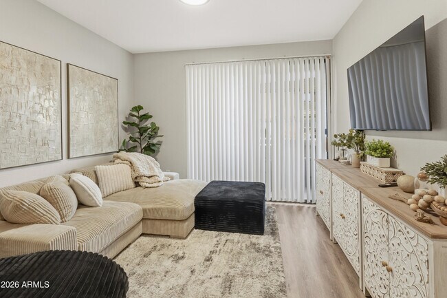 Foto del edificio - 6900 E Princess Dr