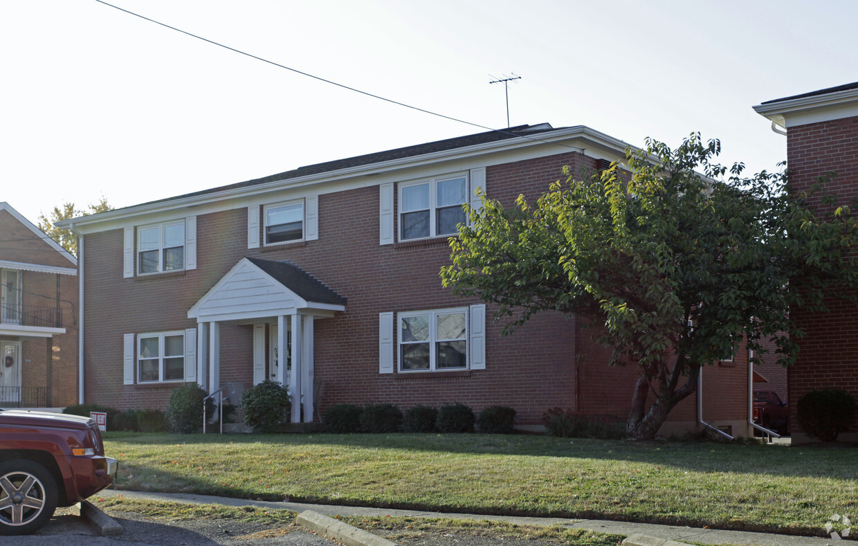 Foto del edificio - Deer Park Apartments