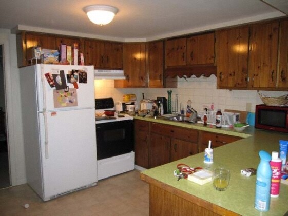  - Edwards Apartments