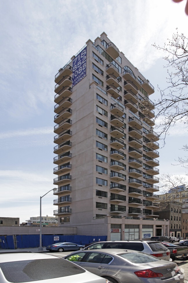 Bridgeview Tower Luxury Condos Apartments Brooklyn, NY