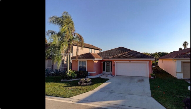 Building Photo - 8165 Pelican Harbour Dr