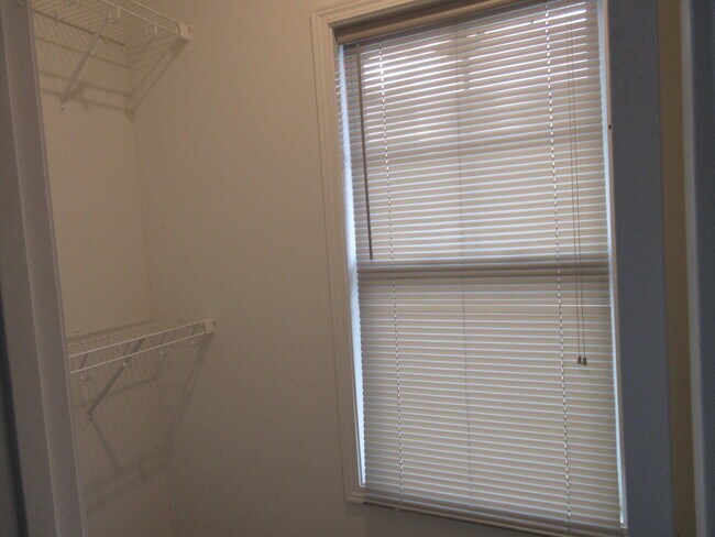 Foto del edificio - 1068 Mill Creek Loop