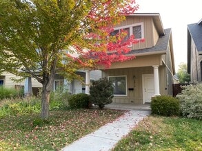 Building Photo - 2012 S Kerr St