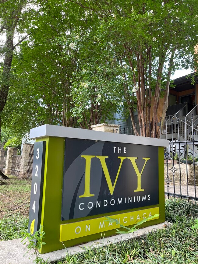 Foto del edificio - 3204 Menchaca Rd
