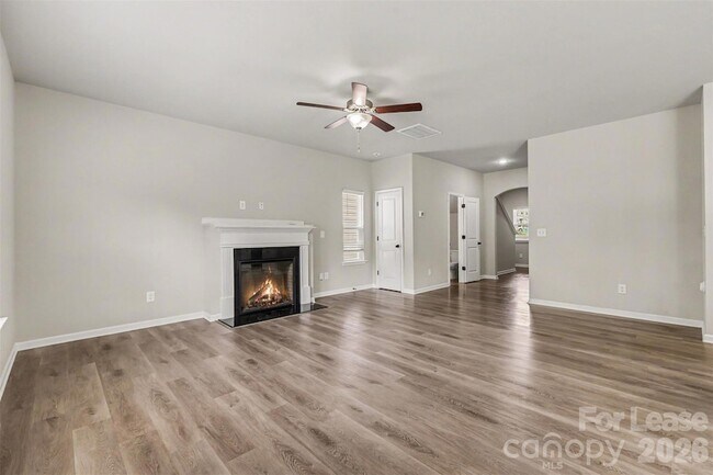 Foto del edificio - 9028 Stoney Waters Ct