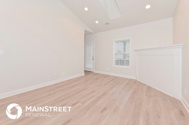 Foto del edificio - 7002 Echo Hill Way