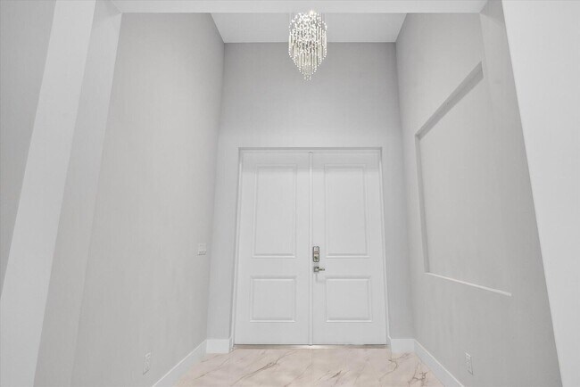 Foto del edificio - 714 SW Broadview St