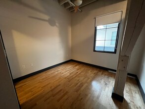 Interior Photo - Station House | Near The Loop