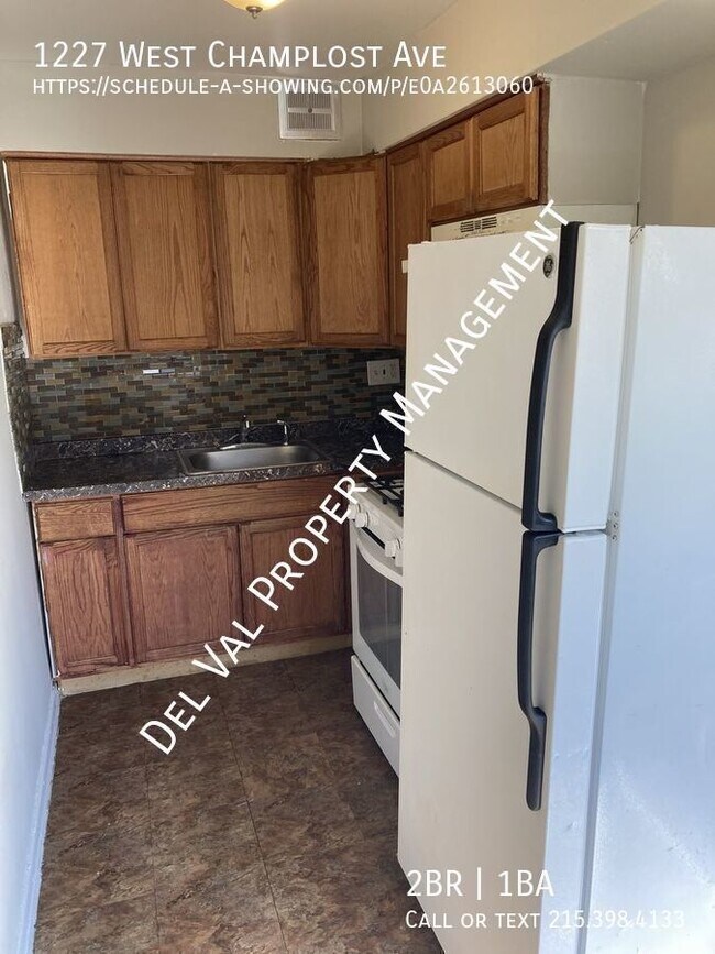 Building Photo - Clean 2-Bedroom Newly Renovated Apartment ...