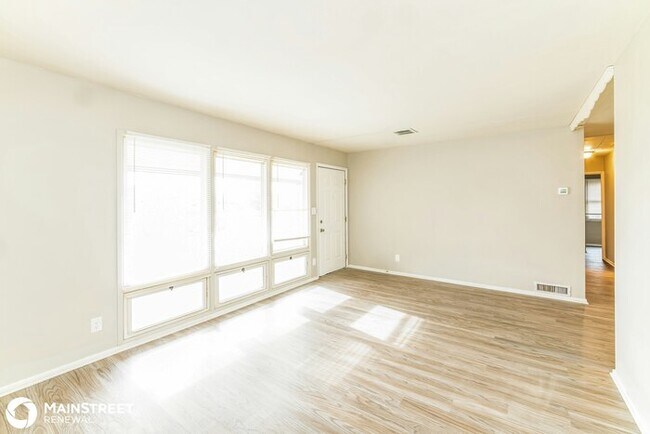 Building Photo - 9939 Appollo Ct, Louisville, KY 40272