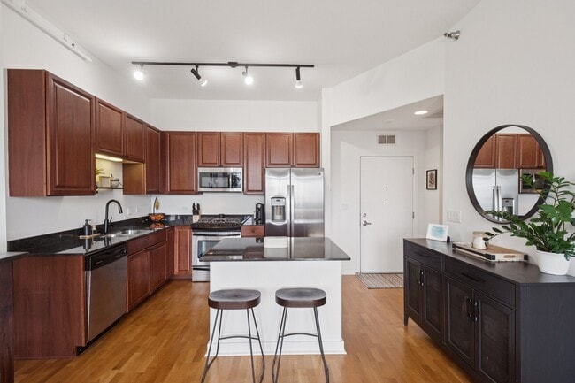 Foto del edificio - 901 W Madison St