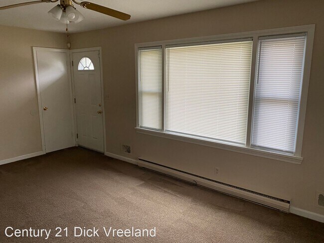 Building Photo - 2 br, 1 bath House - 1243 McCawley Rd.