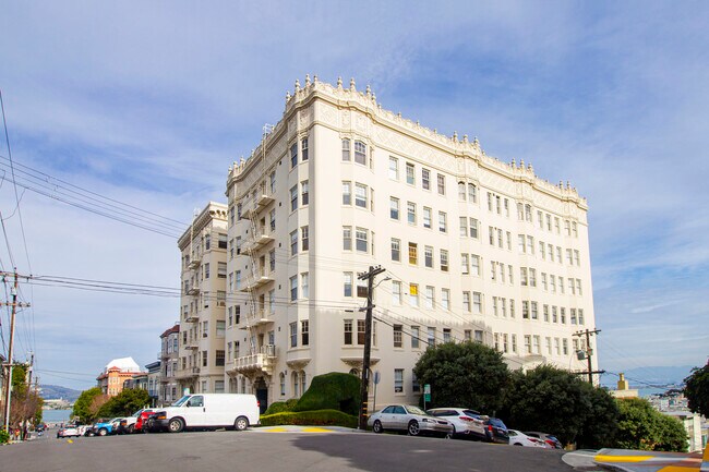 Foto del edificio - 2200 Leavenworth St