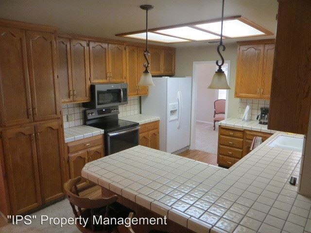 Foto del edificio - 3 br, 2 bath House - 730 E. Wood Duck Cir