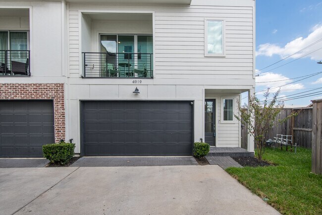 Foto del edificio - 4919 Avenue J