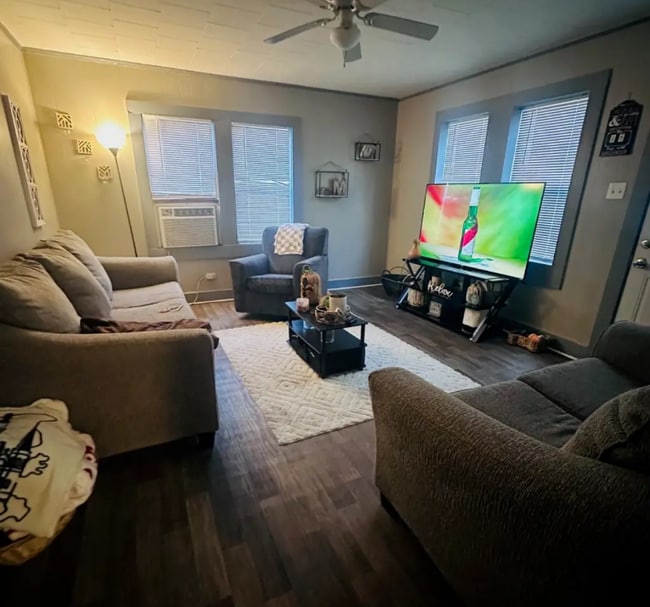 Foto del edificio - 840 Tate St