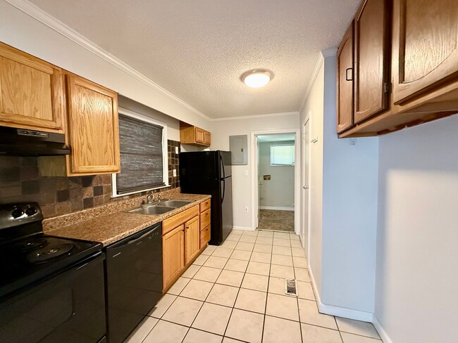 Photo - 17113 Green Hill Rd House