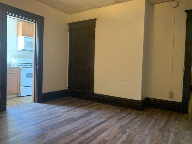Foto del edificio - 692/694/696 Willey Street