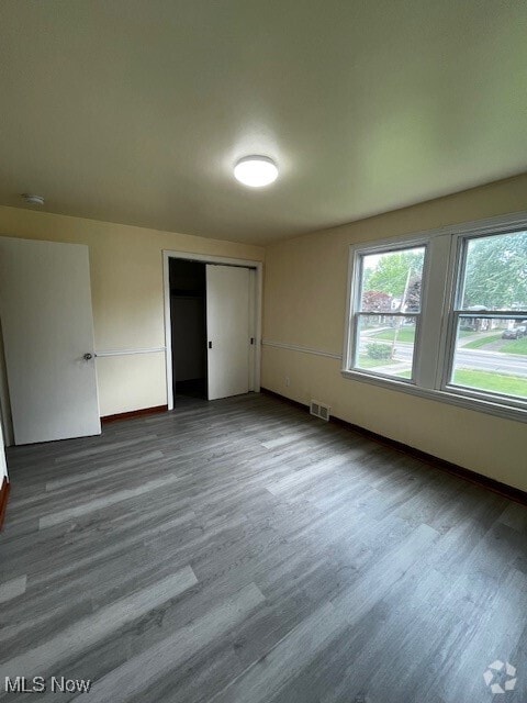 Building Photo - 210 E Midlothian Blvd