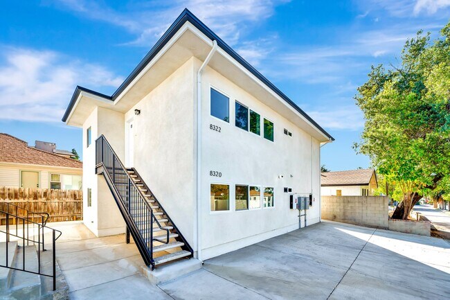 Foto del edificio - 8322 Wyngate St