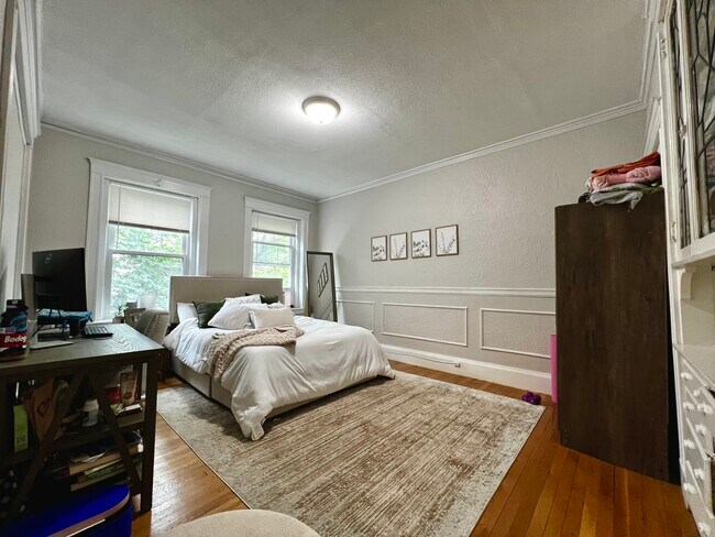 Foto del edificio - 164 Thorndike St