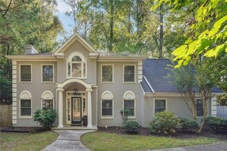 Building Photo - 515 Spring Gate Ln